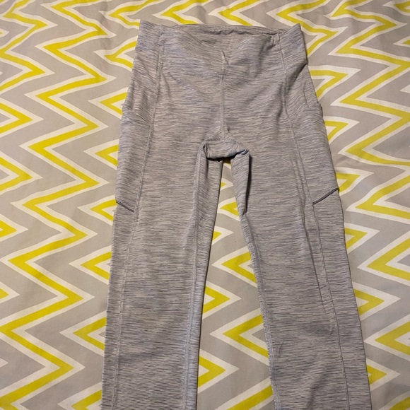 Lululemon leggings - Picture 2 of 8